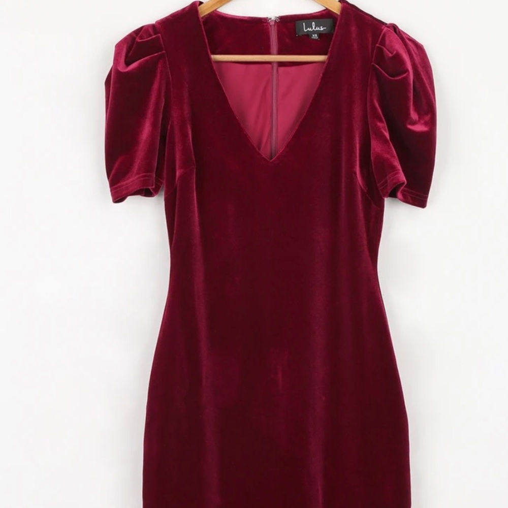 Red Velvet Puff Sleeve Bodycon Mini Dress